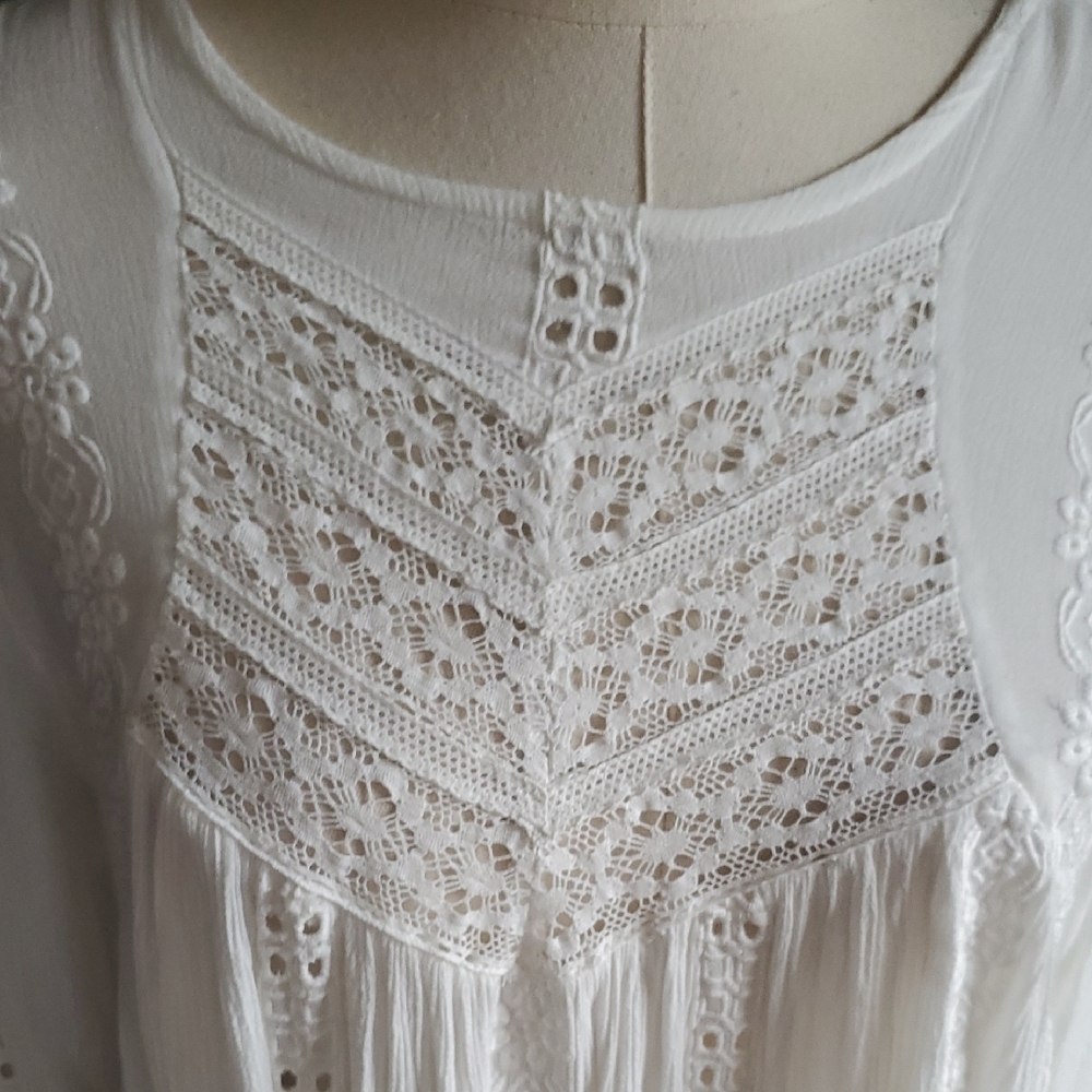 Free People White Lace Tunic Boho Eyelet Babydoll Blouse Size XS. - Picture 9 of 11